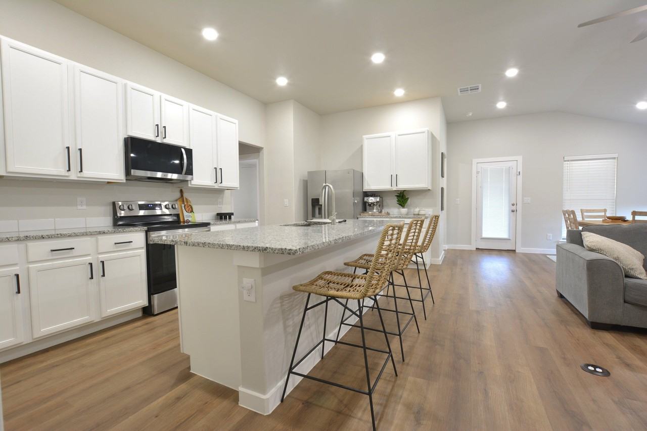 2901 Corpus Ave - Photo 7 of 23