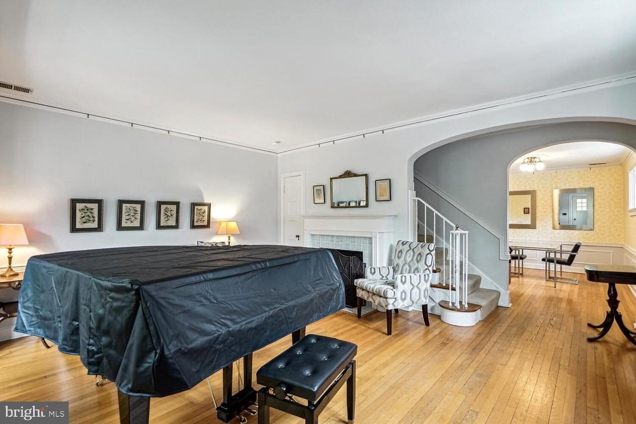 4409 Q St Nw - Photo 3 of 23