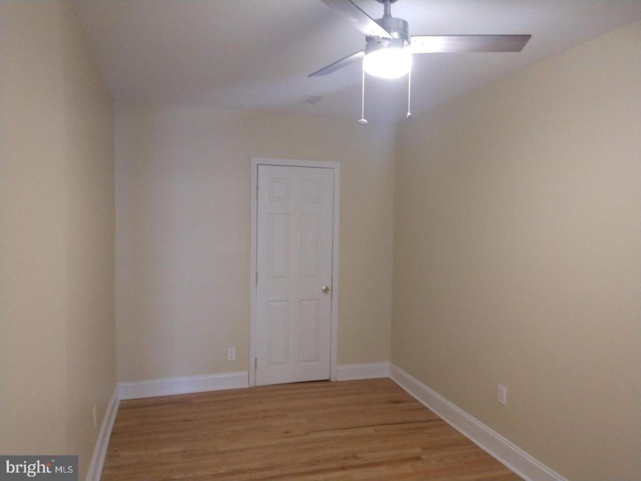 5224 W Columbia Ave - Photo 4 of 9