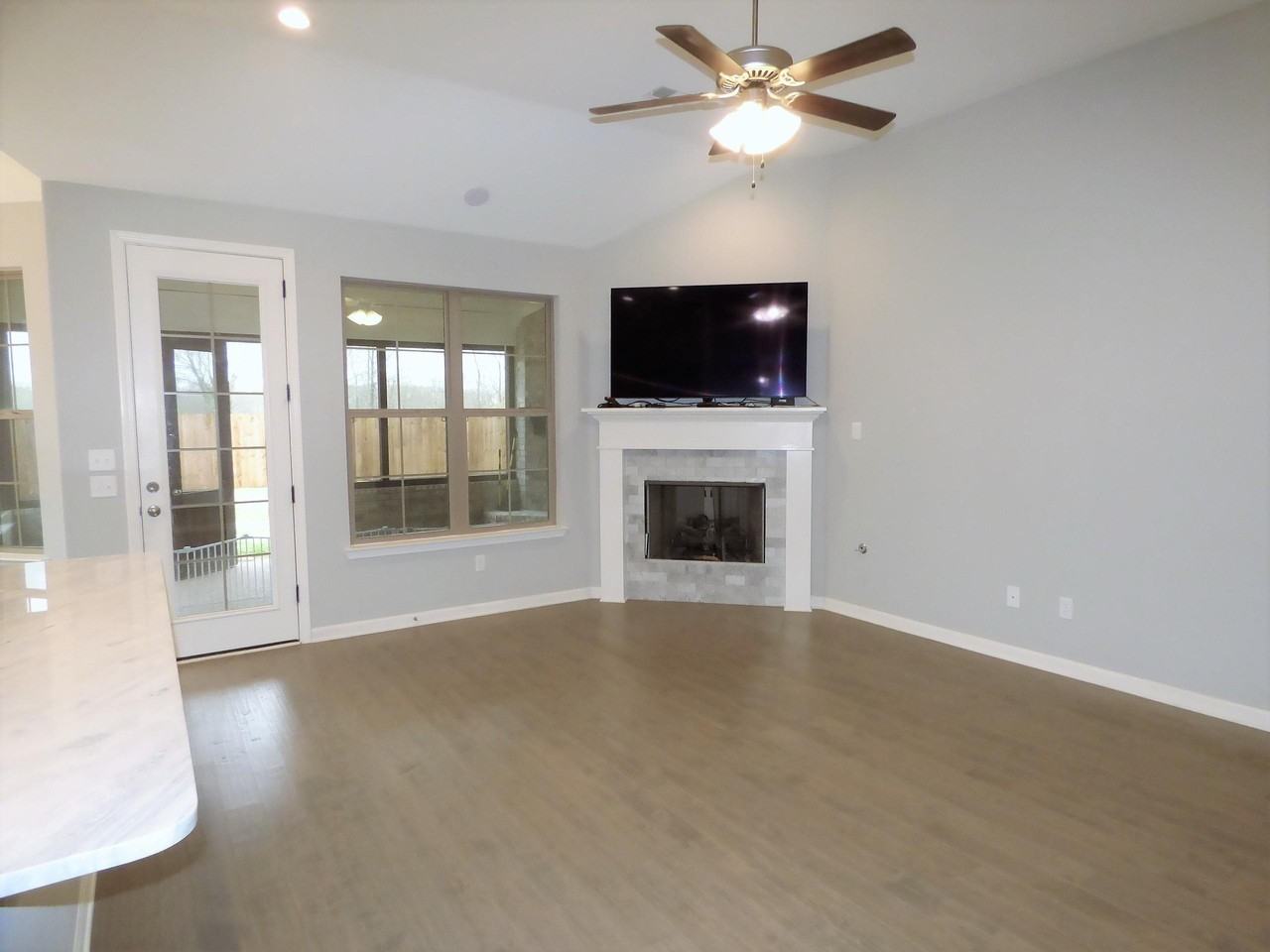 220 Misty Fields Rd - Photo 3 of 20