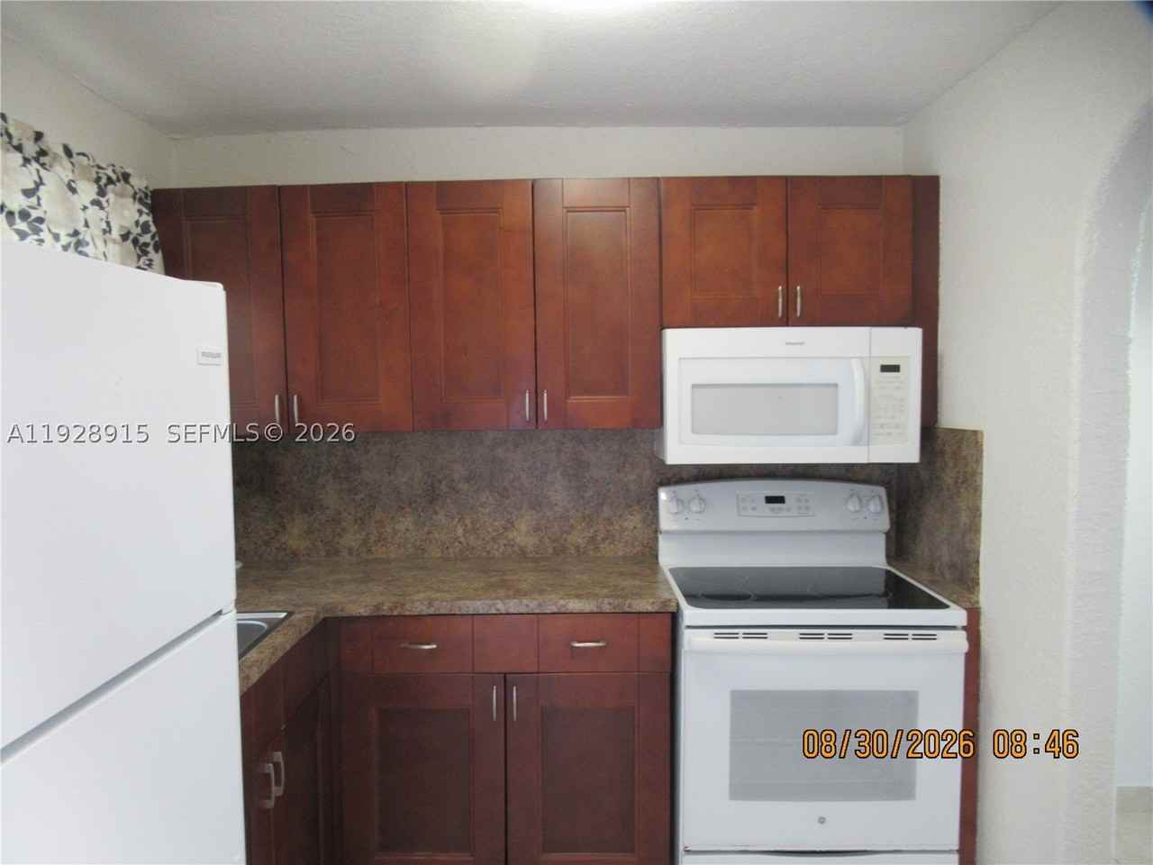8285 Sunrise Lakes Blvd #208 - Photo 3 of 8