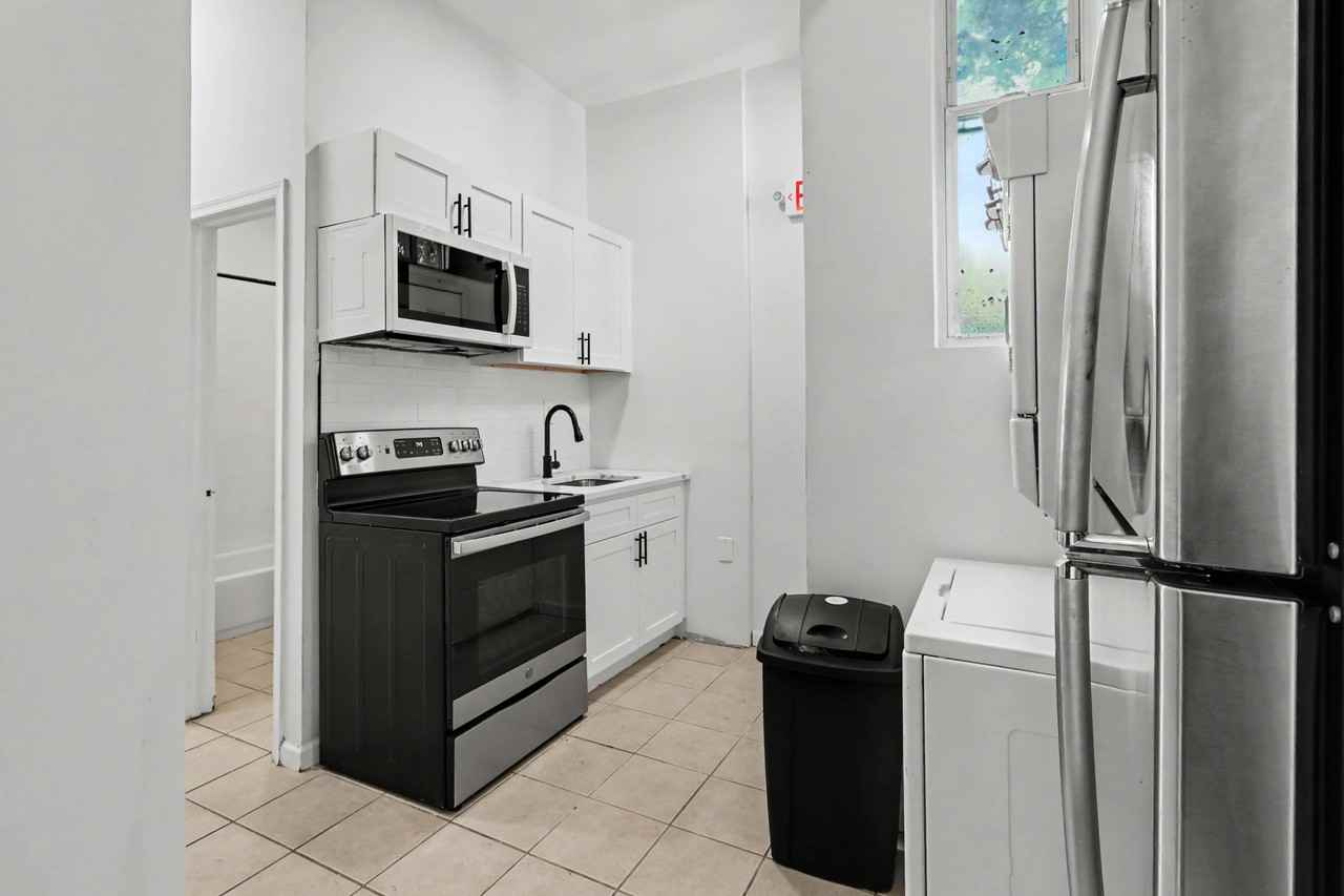 N 19th St - Photo 6 of 12