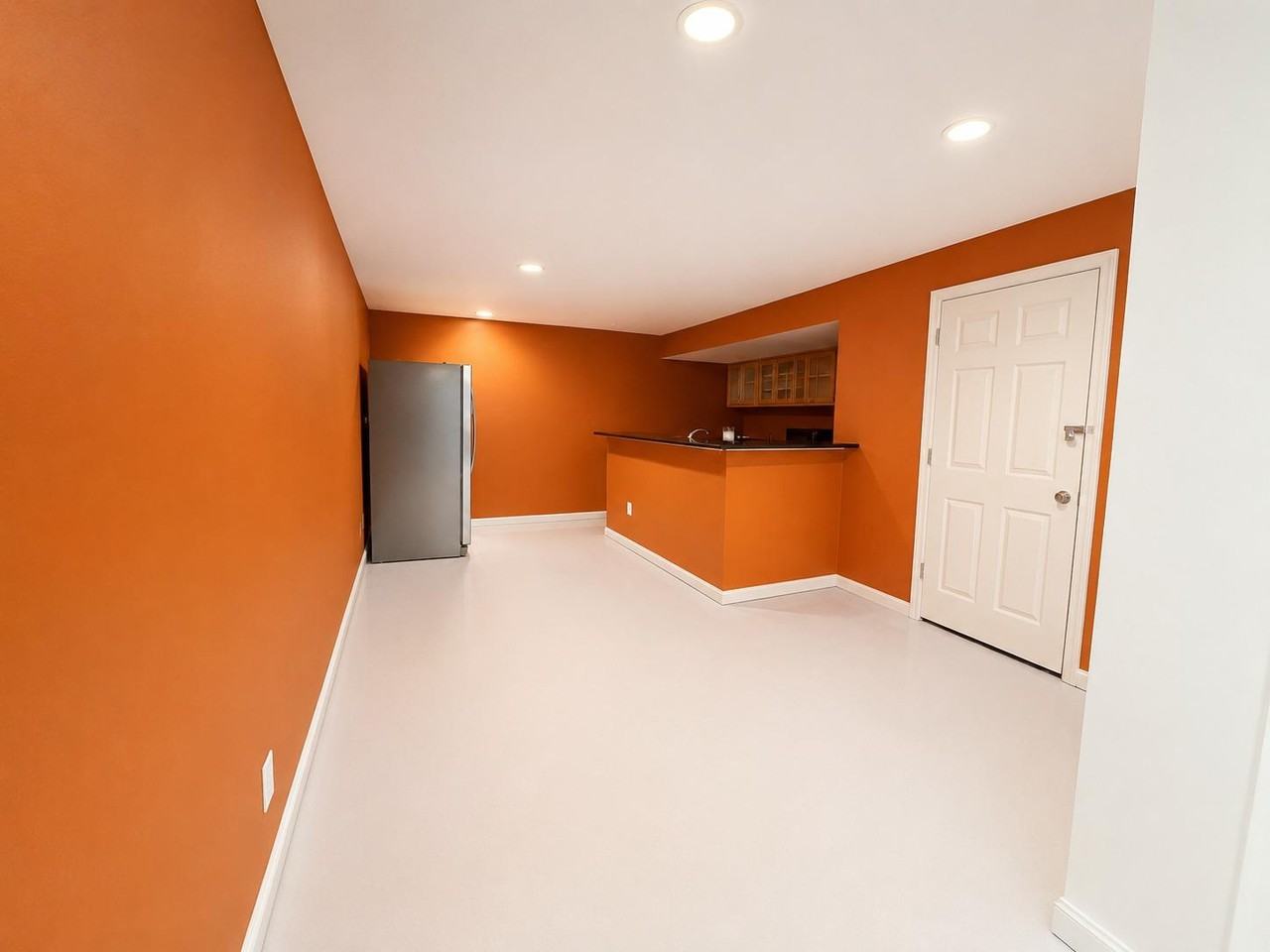 Hayes Ln - Photo 5 of 8