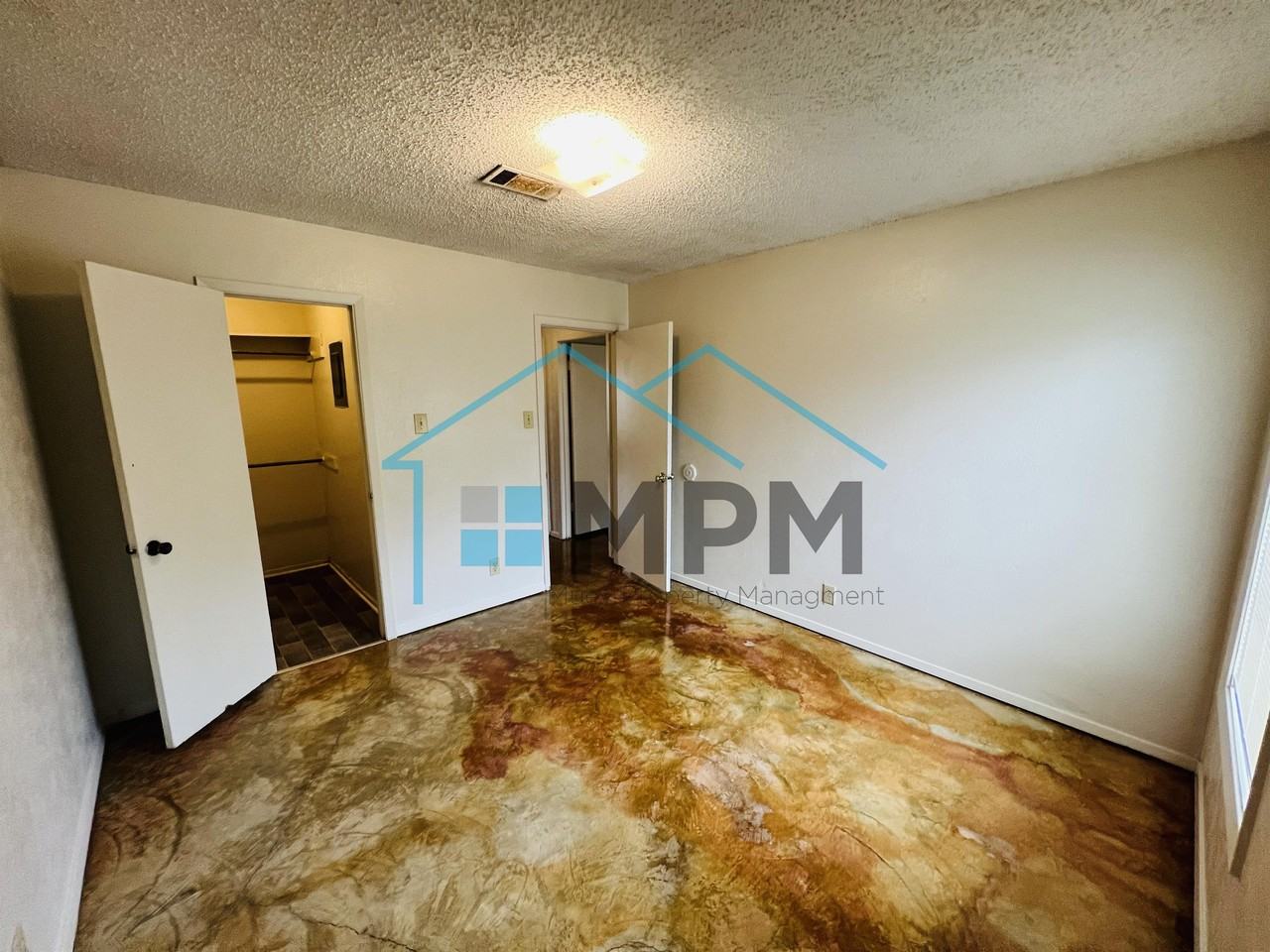 48B Colonial Dr #3 - Photo 6 of 9