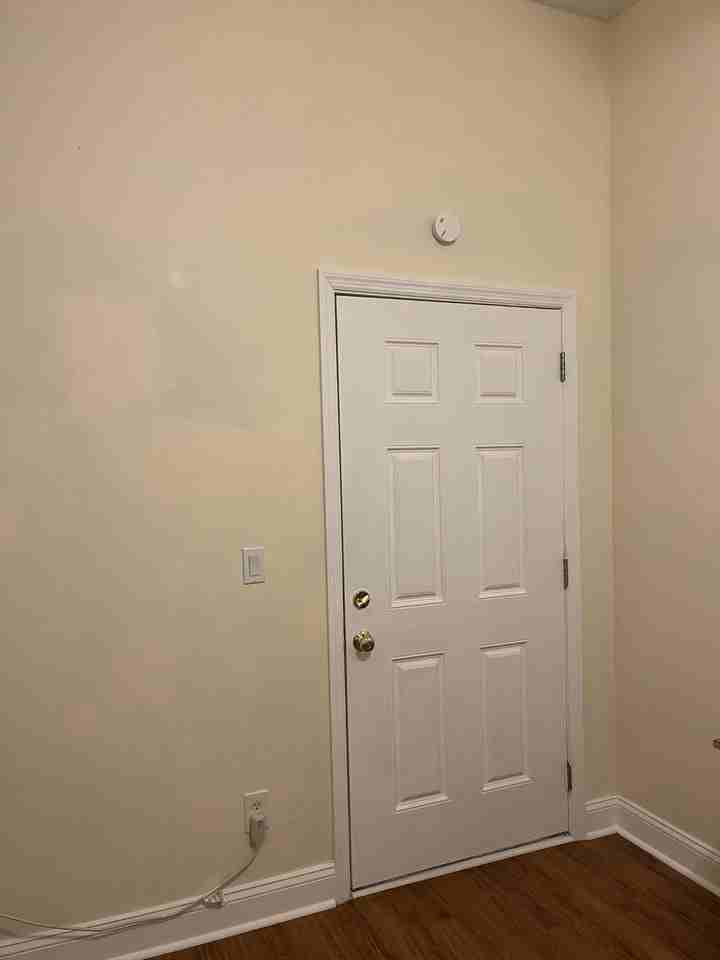 Stockbridge Dr - Photo 6 of 7