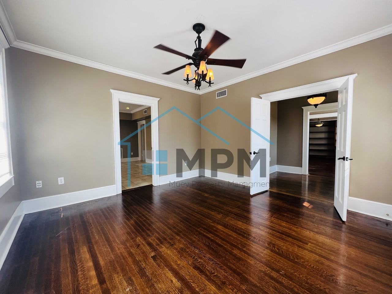 511 Bres Ave #1 - Photo 5 of 21