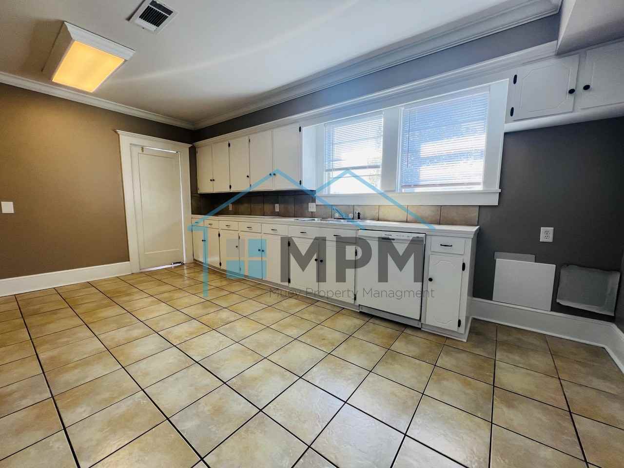 511 Bres Ave #1 - Photo 7 of 21