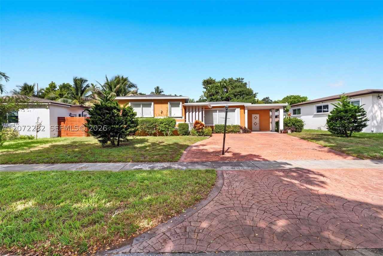 12140 Ne Miami Ct - Photo 3 of 27
