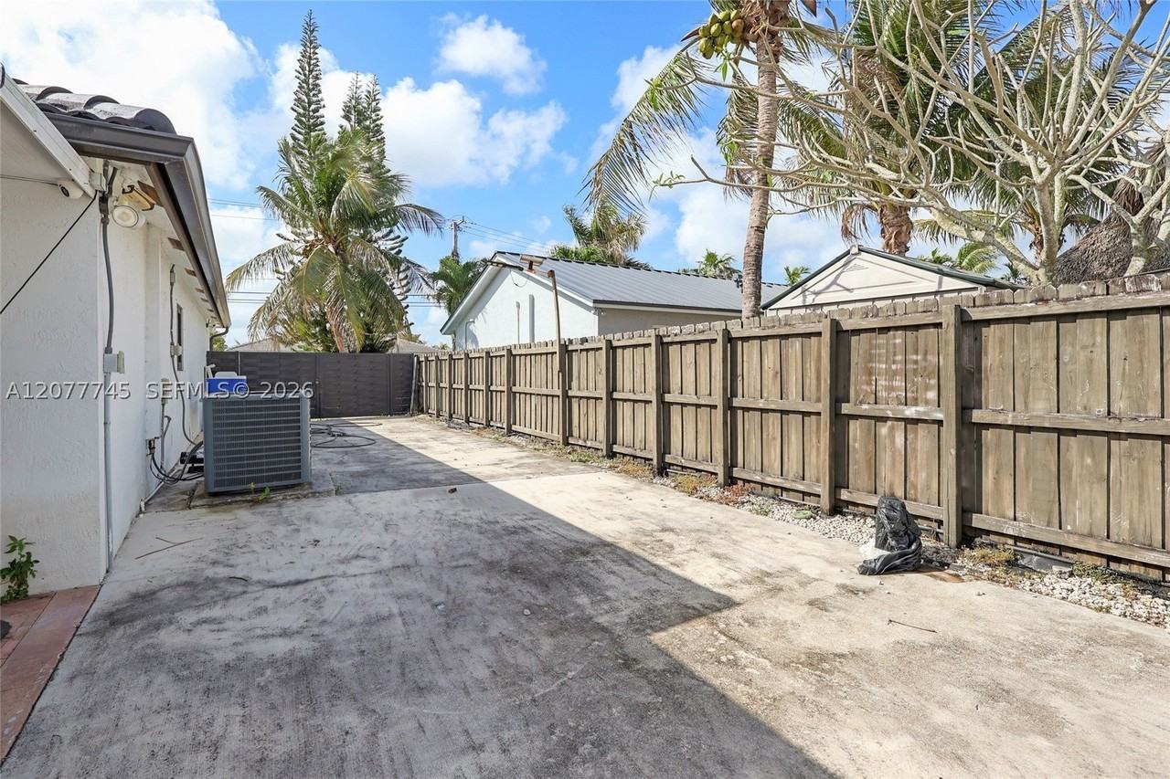 12633 Sw 224th St #0 - Photo 2 of 4