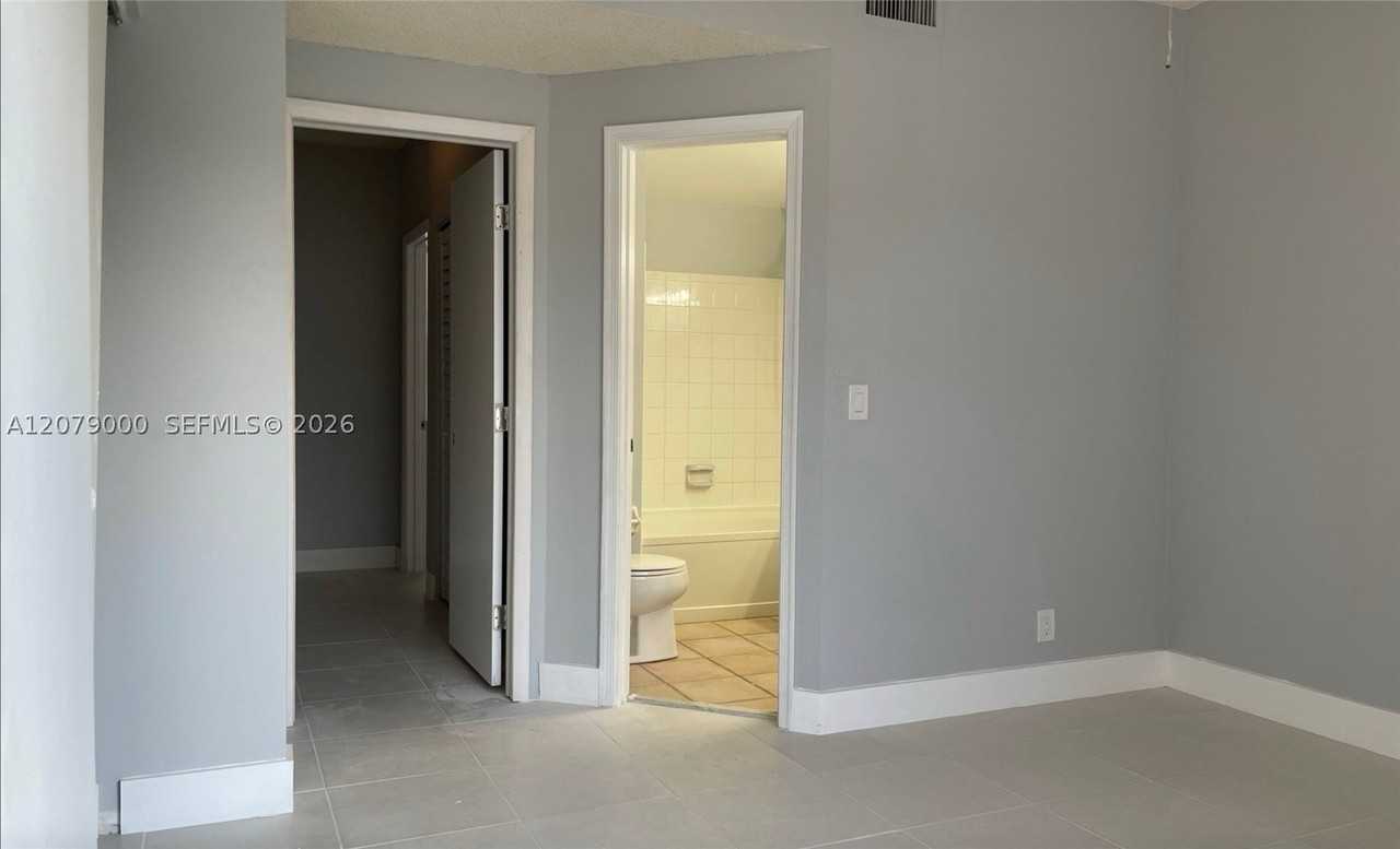 48 Whitehead Cir #48 - Photo 7 of 9