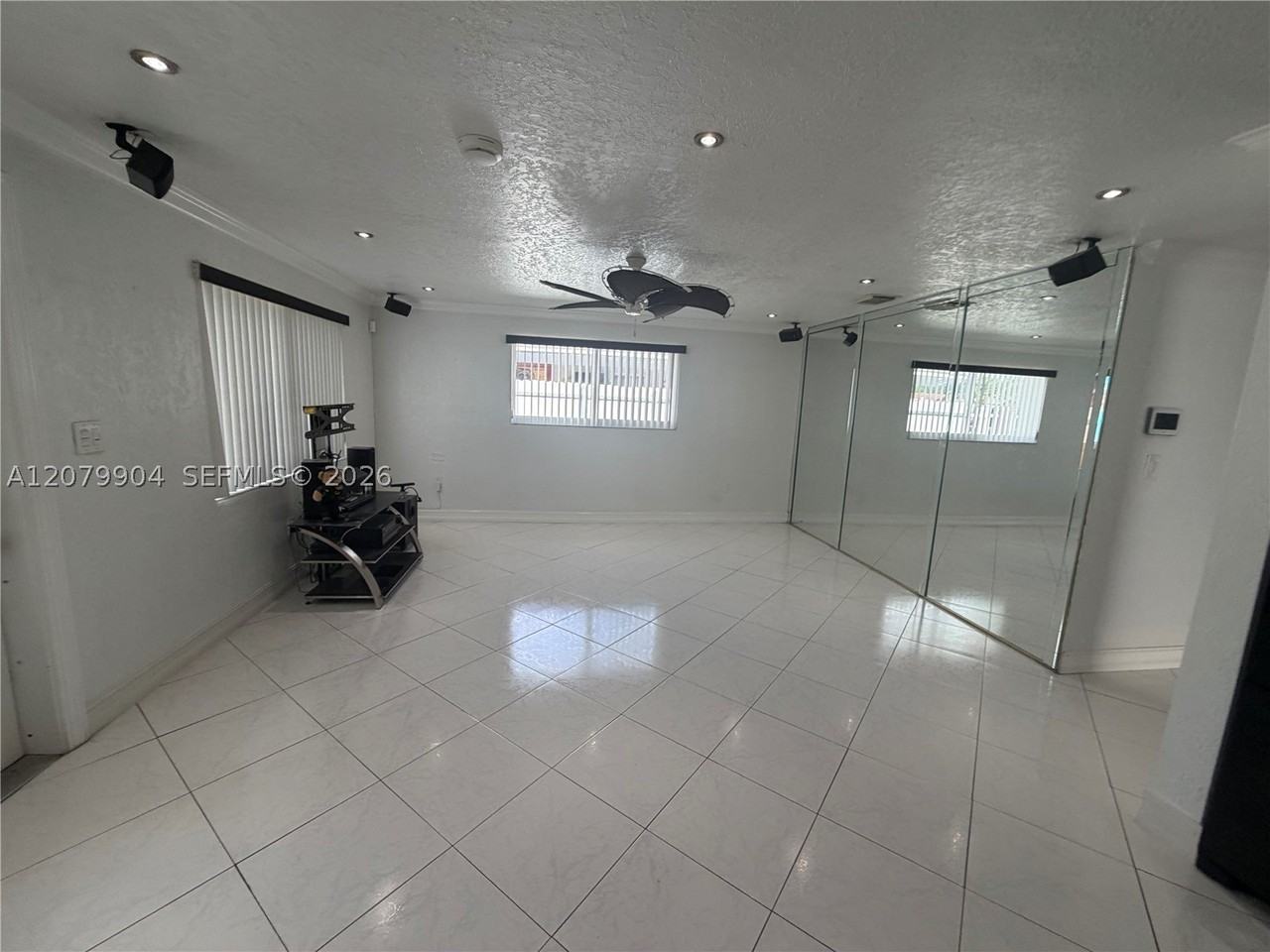 2998 Nw 94th St #2998 - Photo 4 of 27