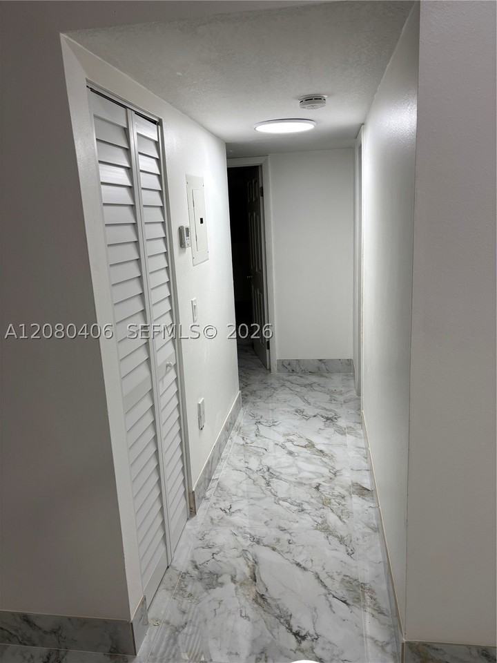 9733 Hammocks Blvd #201C - Photo 5 of 12