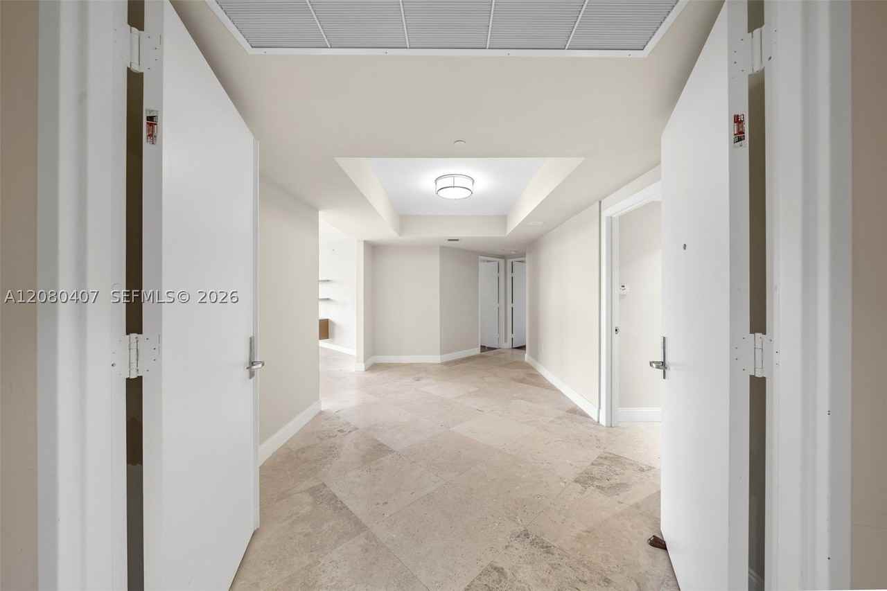 765 Crandon Blvd #507 - Photo 2 of 50