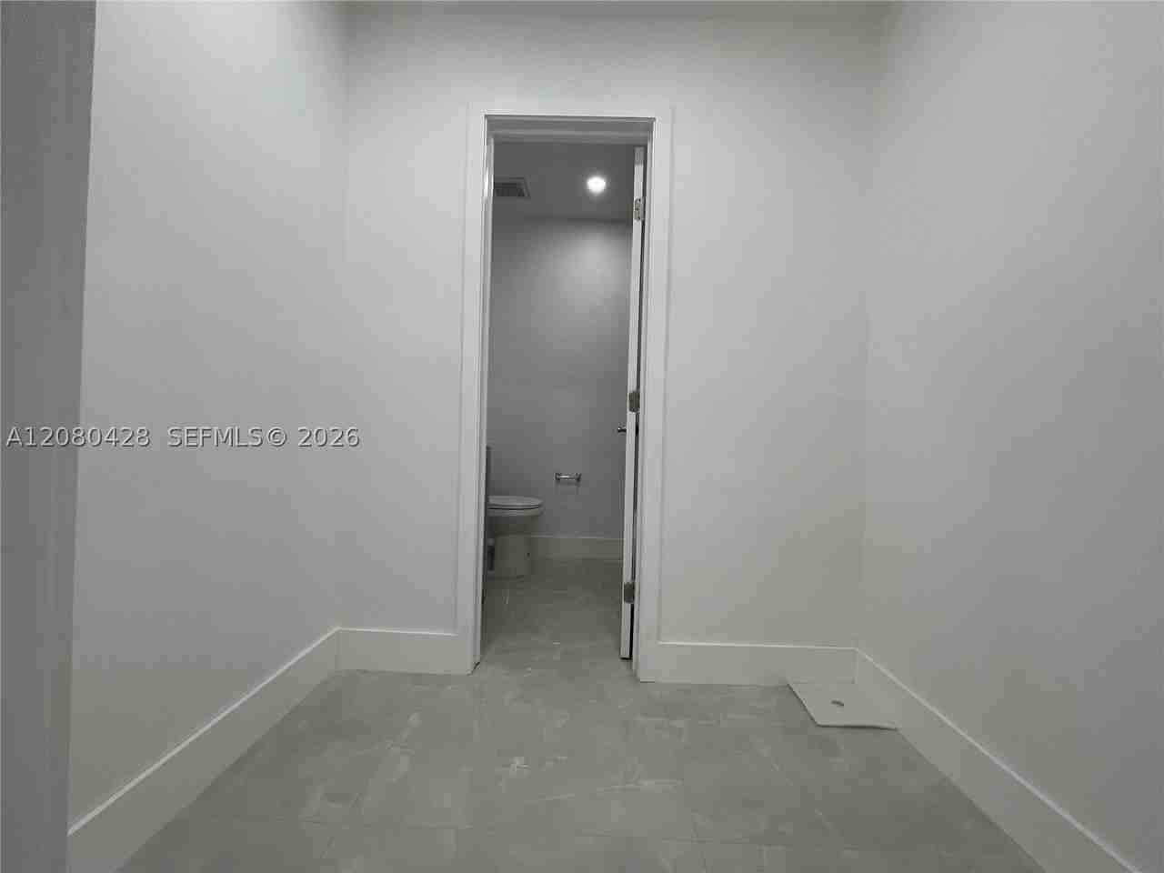 5800 Nw 27th Ct #5800 - Photo 4 of 13