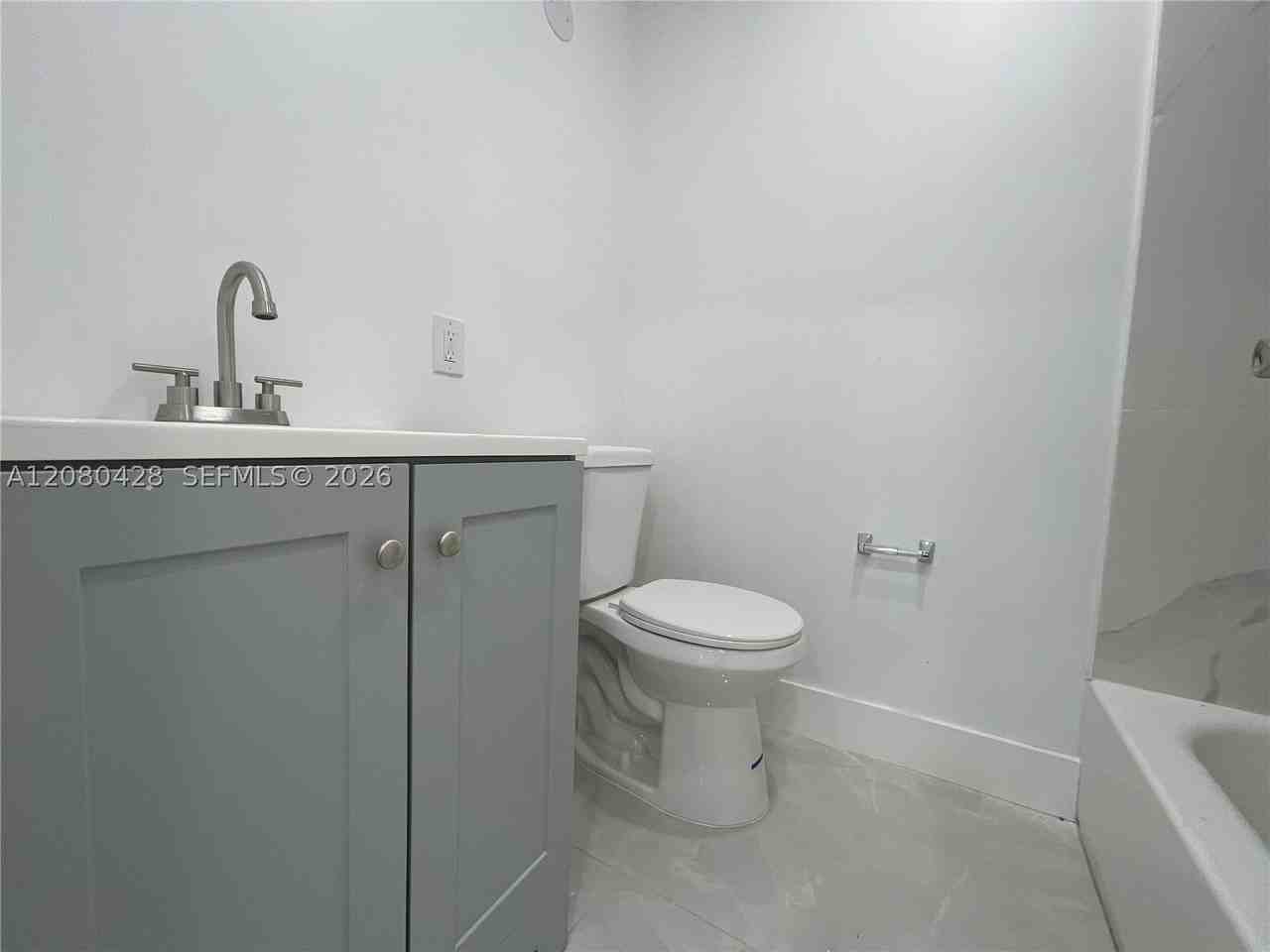 5800 Nw 27th Ct #5800 - Photo 6 of 13