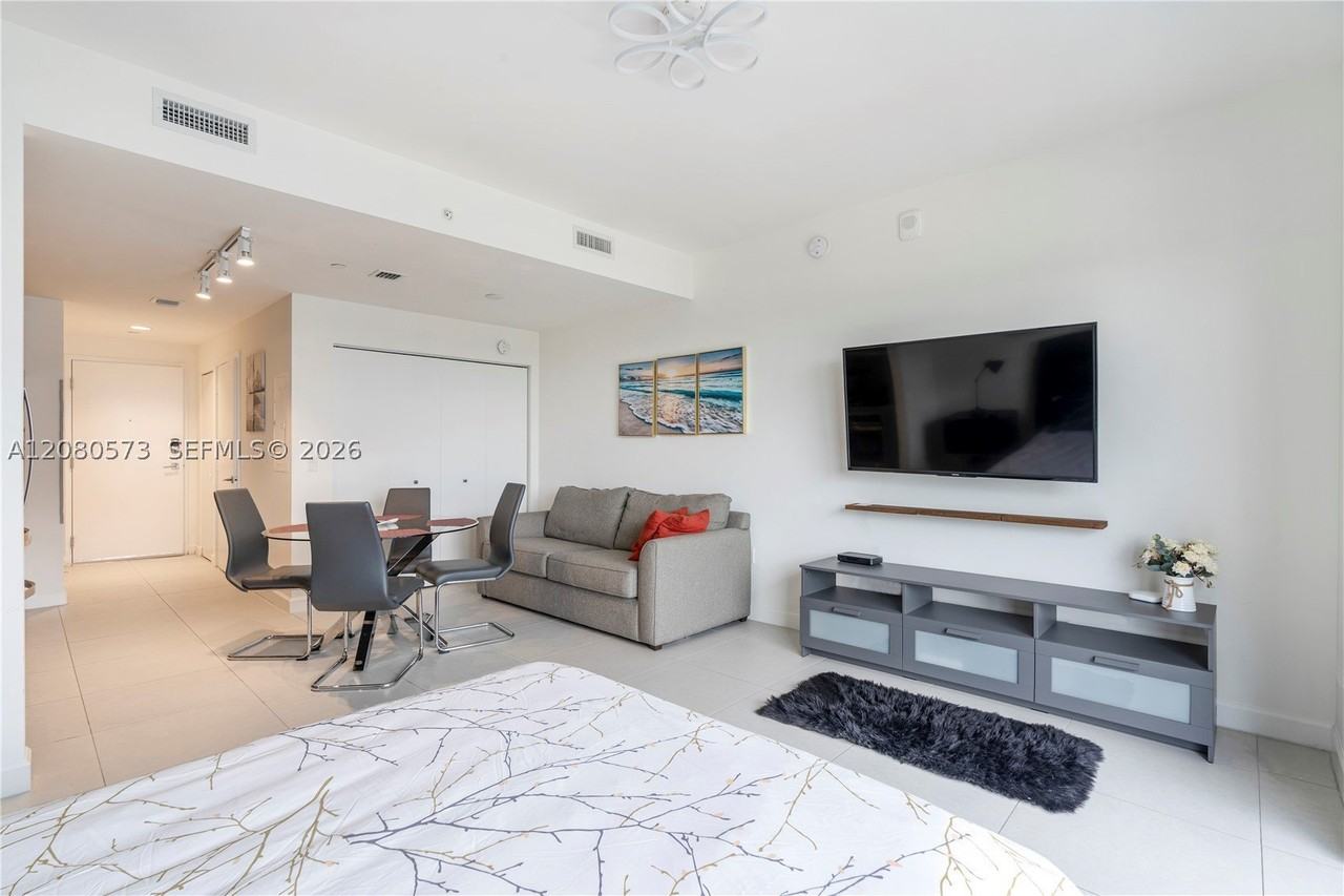 5350 Nw 84th Ave #1516 - Photo 7 of 12