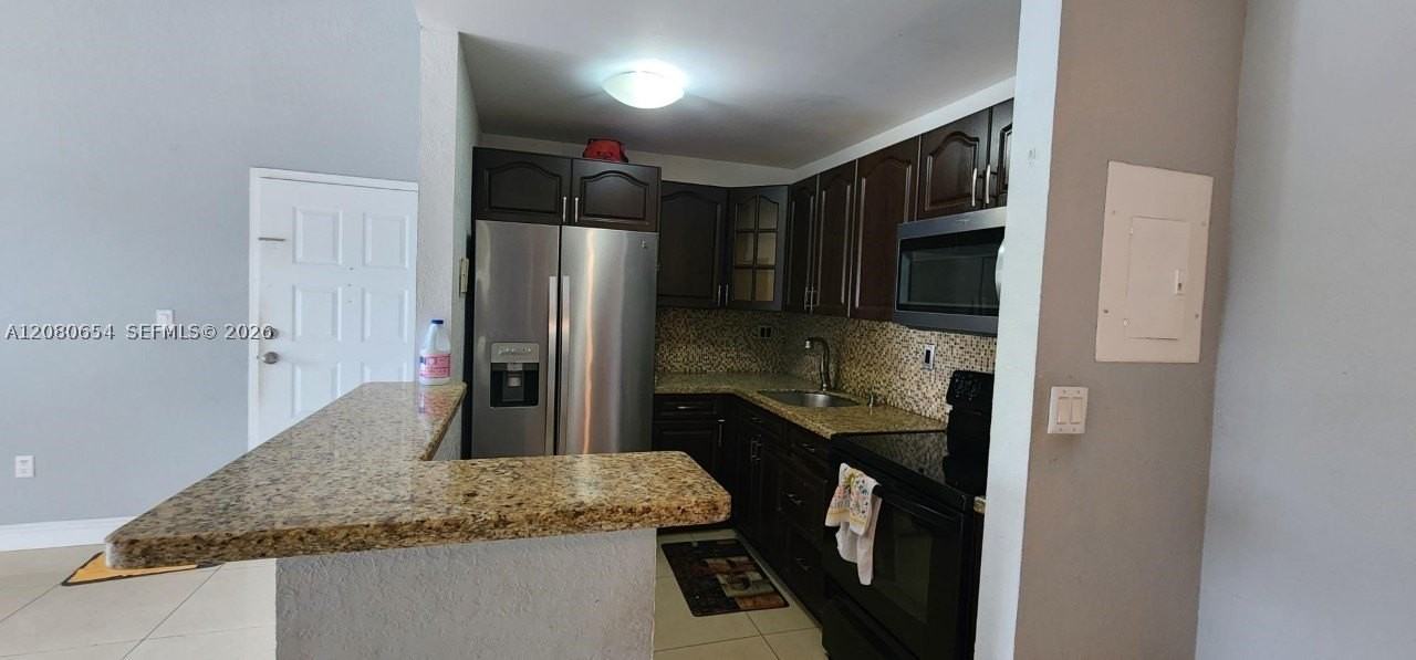 7195 Nw 179th St #109 - Photo 7 of 7
