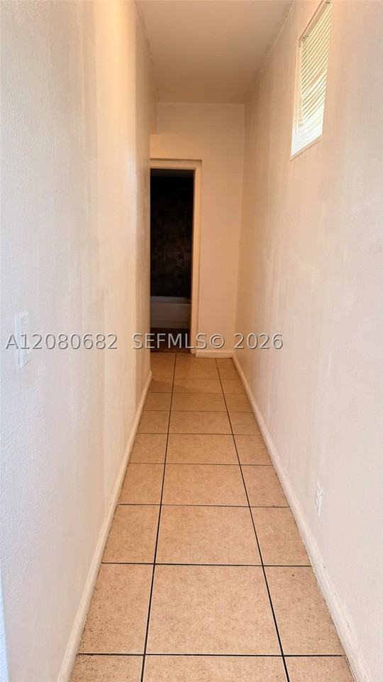 640 Sw 9th Ct #02 - Photo 3 of 7