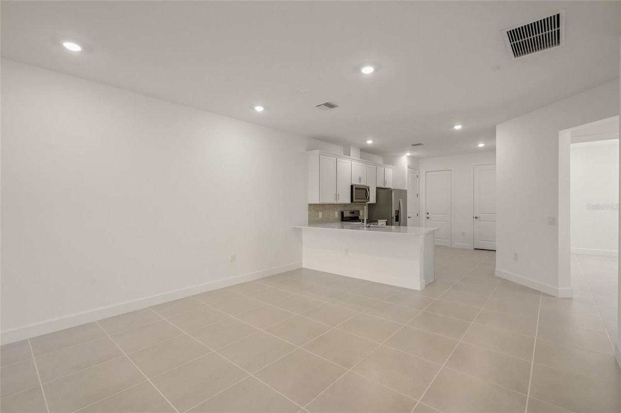 14860 Misty Pond Loop - Photo 3 of 40
