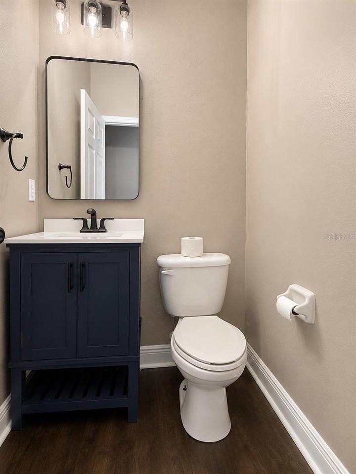 5415 Via Appia Way - Photo 3 of 27