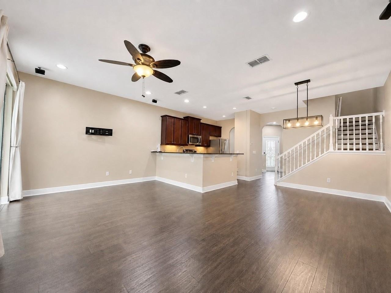 5415 Via Appia Way - Photo 6 of 27