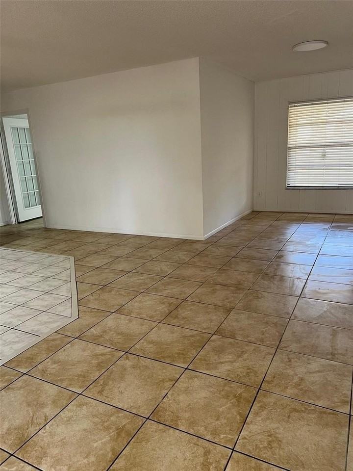 29 Miami Dr - Photo 5 of 12
