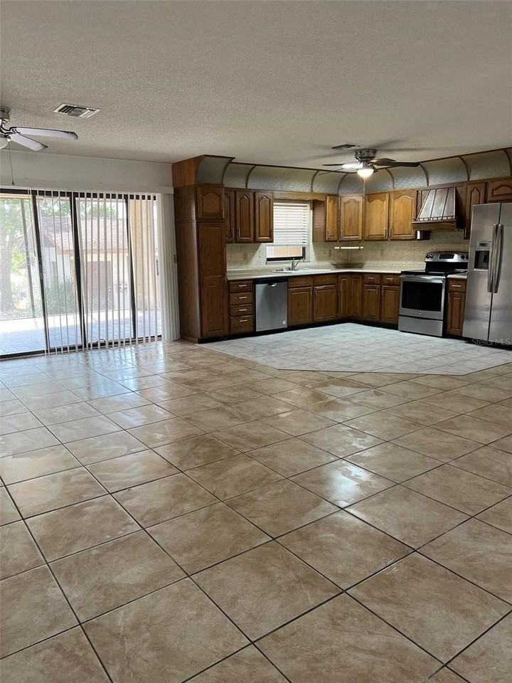 29 Miami Dr - Photo 6 of 12