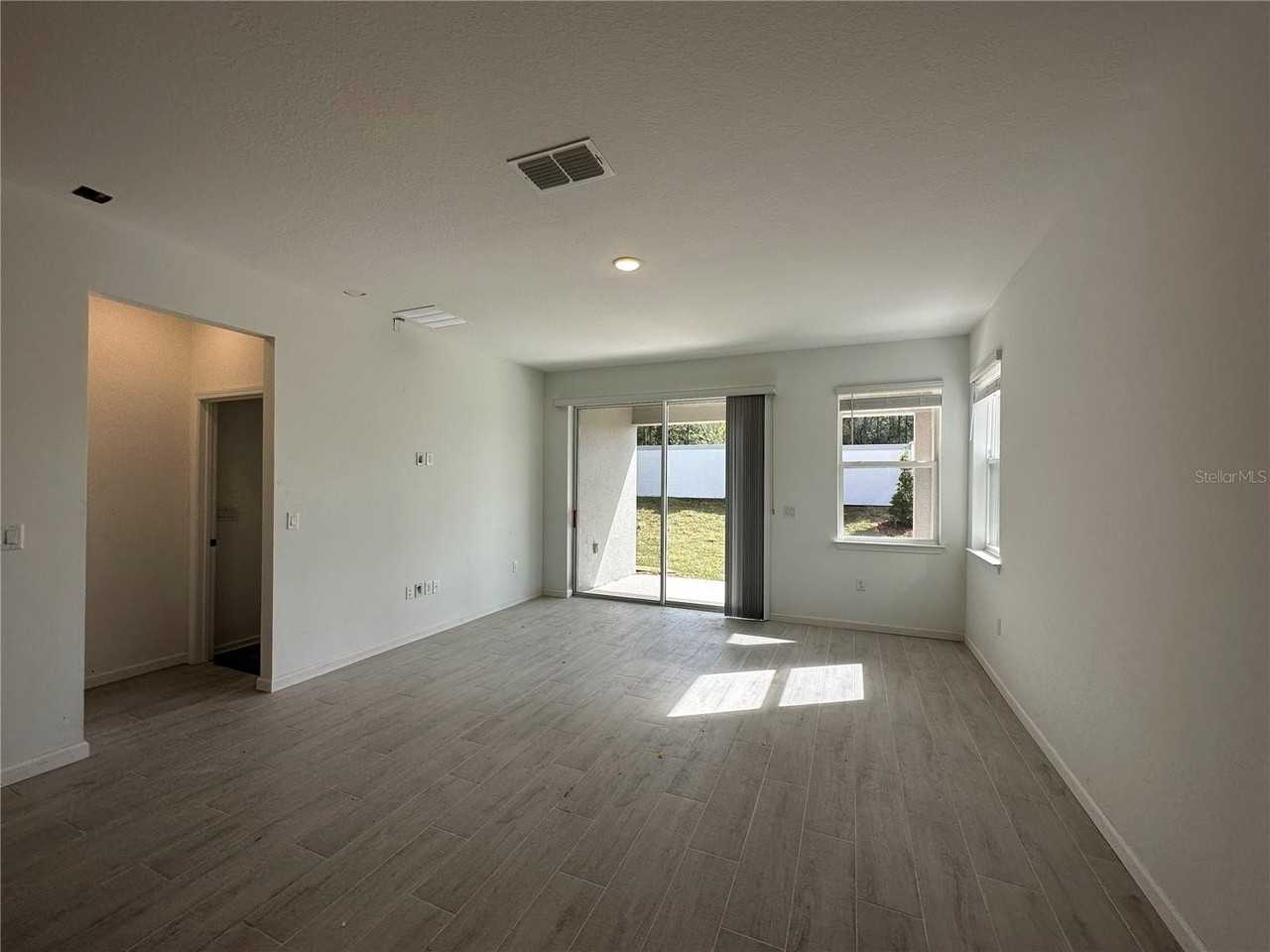 4482 Davos Dr - Photo 3 of 14