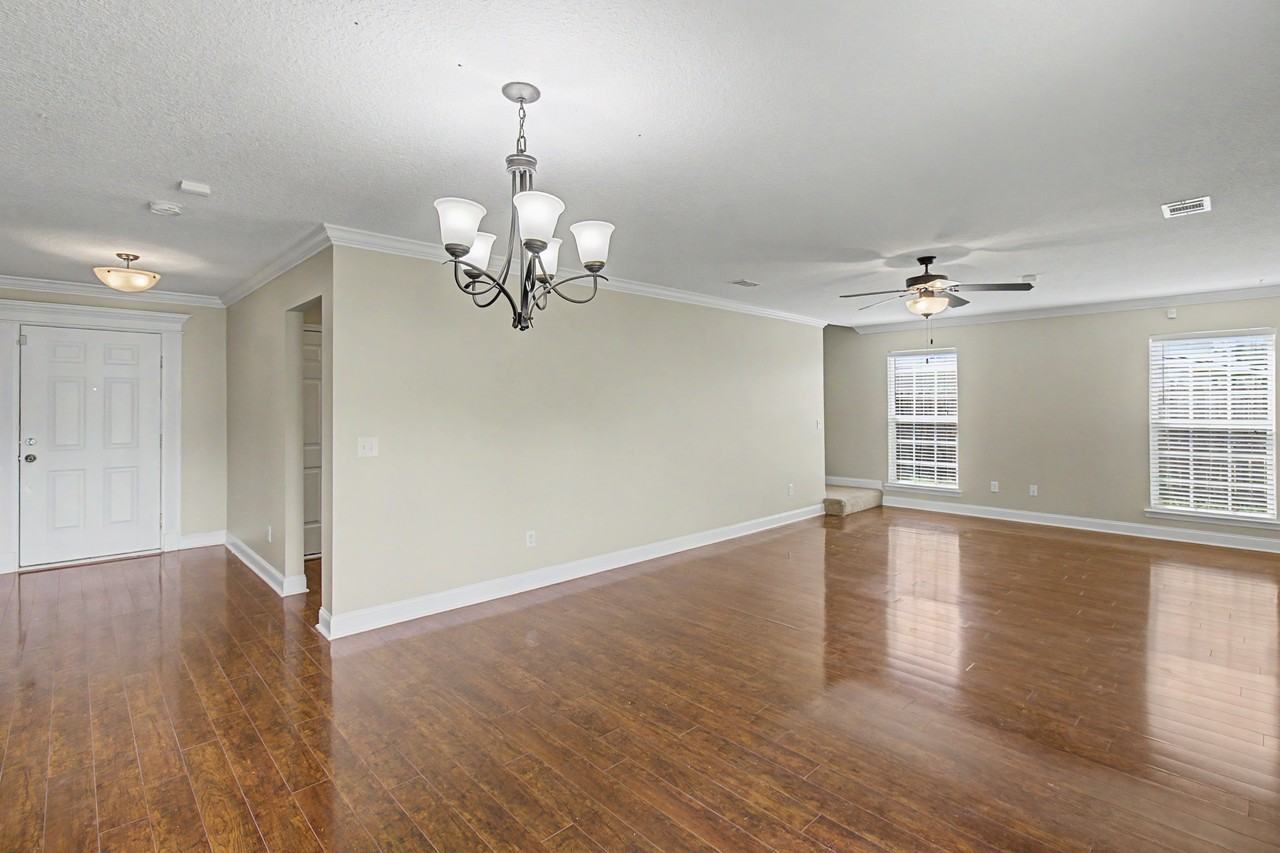 1106 Creekside Cir #1 - Photo 7 of 40