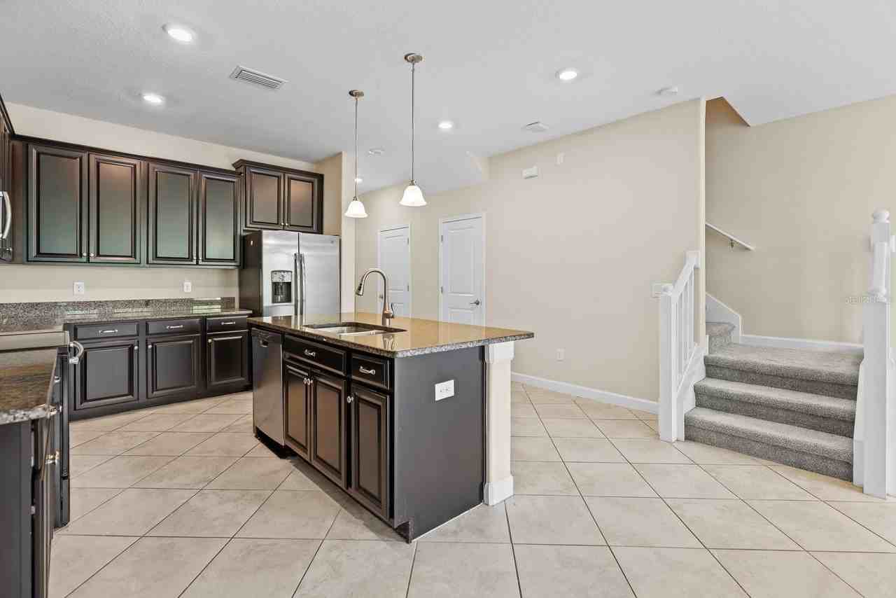 6629 Rocky Park St - Photo 3 of 19