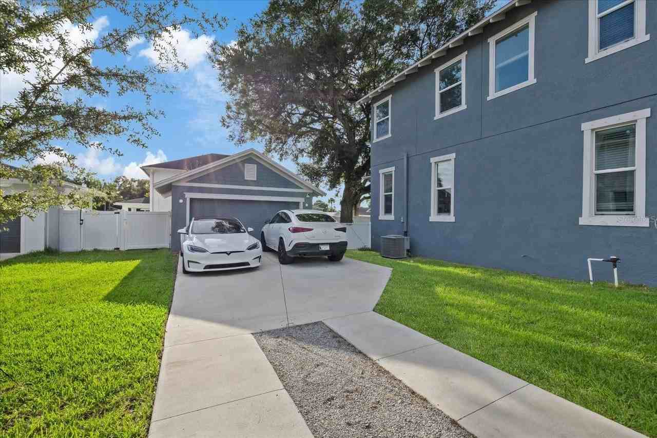 4210 N Central Ave - Photo 7 of 50