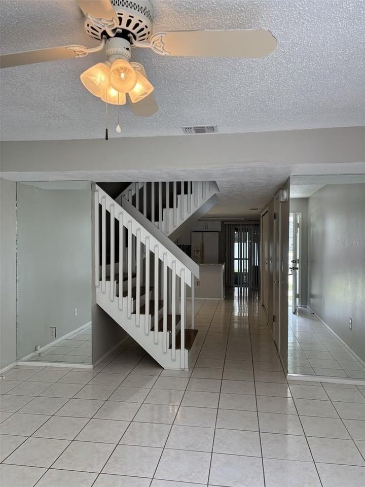 8525 J R Manor Dr - Photo 2 of 19
