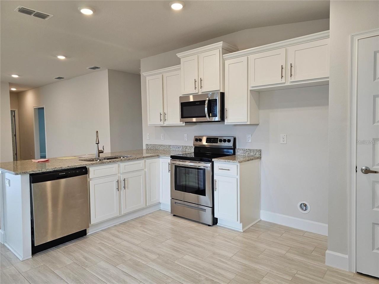 36109 Trinity Glade Rd - Photo 3 of 6