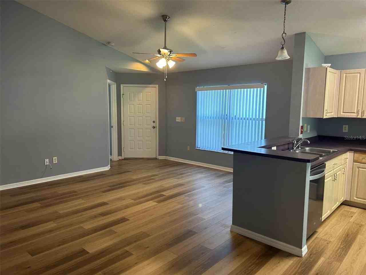5707 Tanagerlake Rd - Photo 7 of 22
