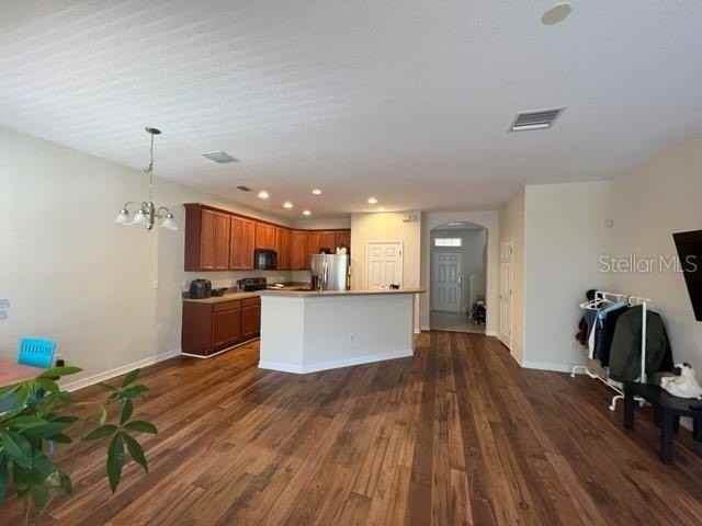 3916 Silverlake Way - Photo 2 of 17