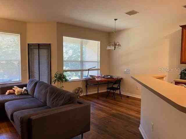 3916 Silverlake Way - Photo 3 of 17
