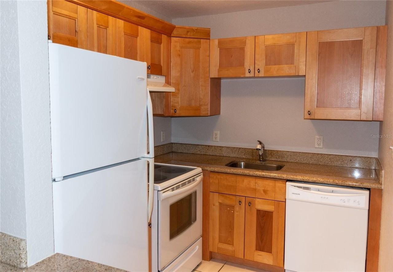 3914 W Neptune St #3 - Photo 4 of 16