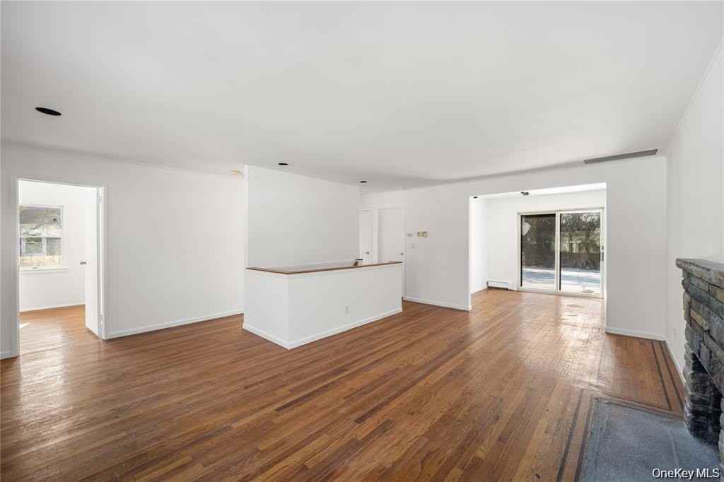 24 Elderberry Rd - Photo 3 of 19