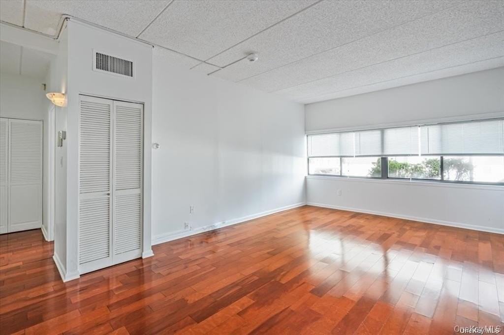 142 Main St #1D - Photo 4 of 15