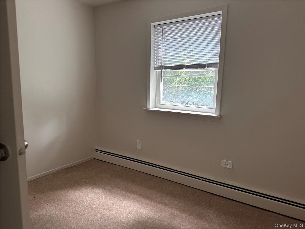 400 N Corona Ave #B3 - Photo 7 of 8