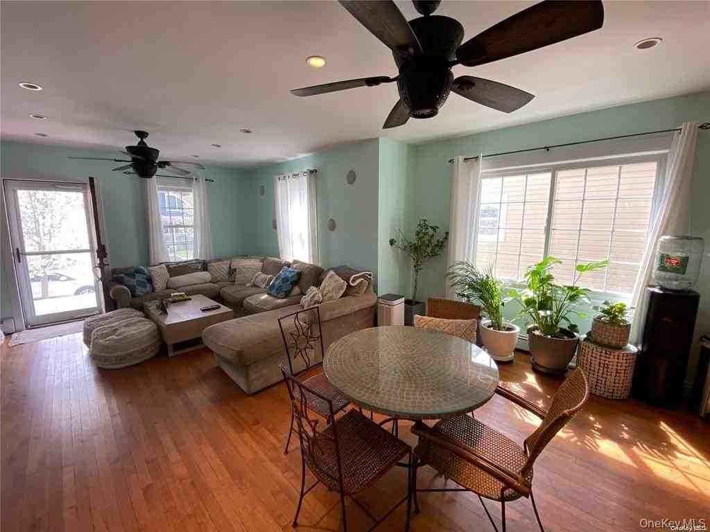 365 W Fulton St #MAIN - Photo 4 of 10