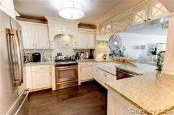 170 W Broadway #6G - Photo 7 of 32