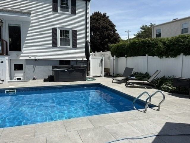 15 Campbell Rd - Photo 7 of 33