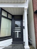 featured image of 1195 Lincoln Sq