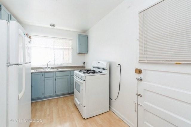 6127 N Seeley Ave #2C - Photo 6 of 10