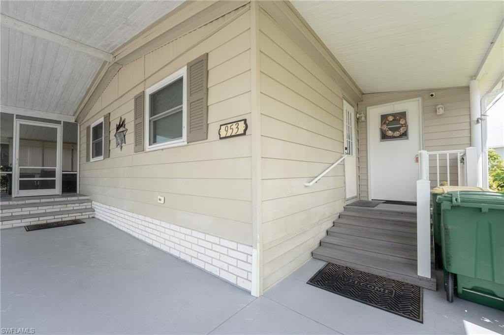 953 Bunker Hill Dr - Photo 5 of 29