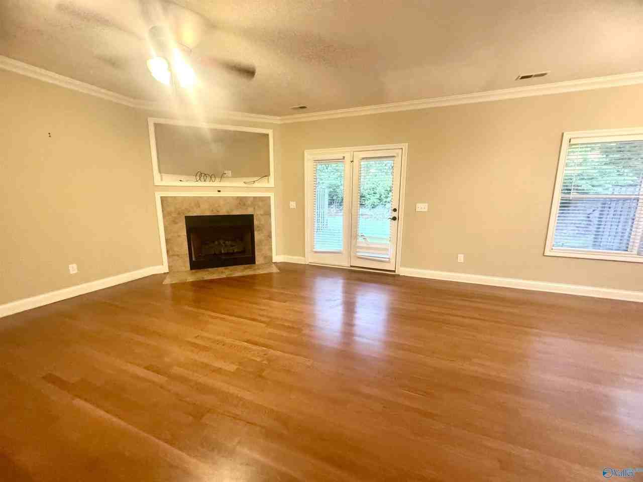 208 Treetop Dr Se - Photo 6 of 22