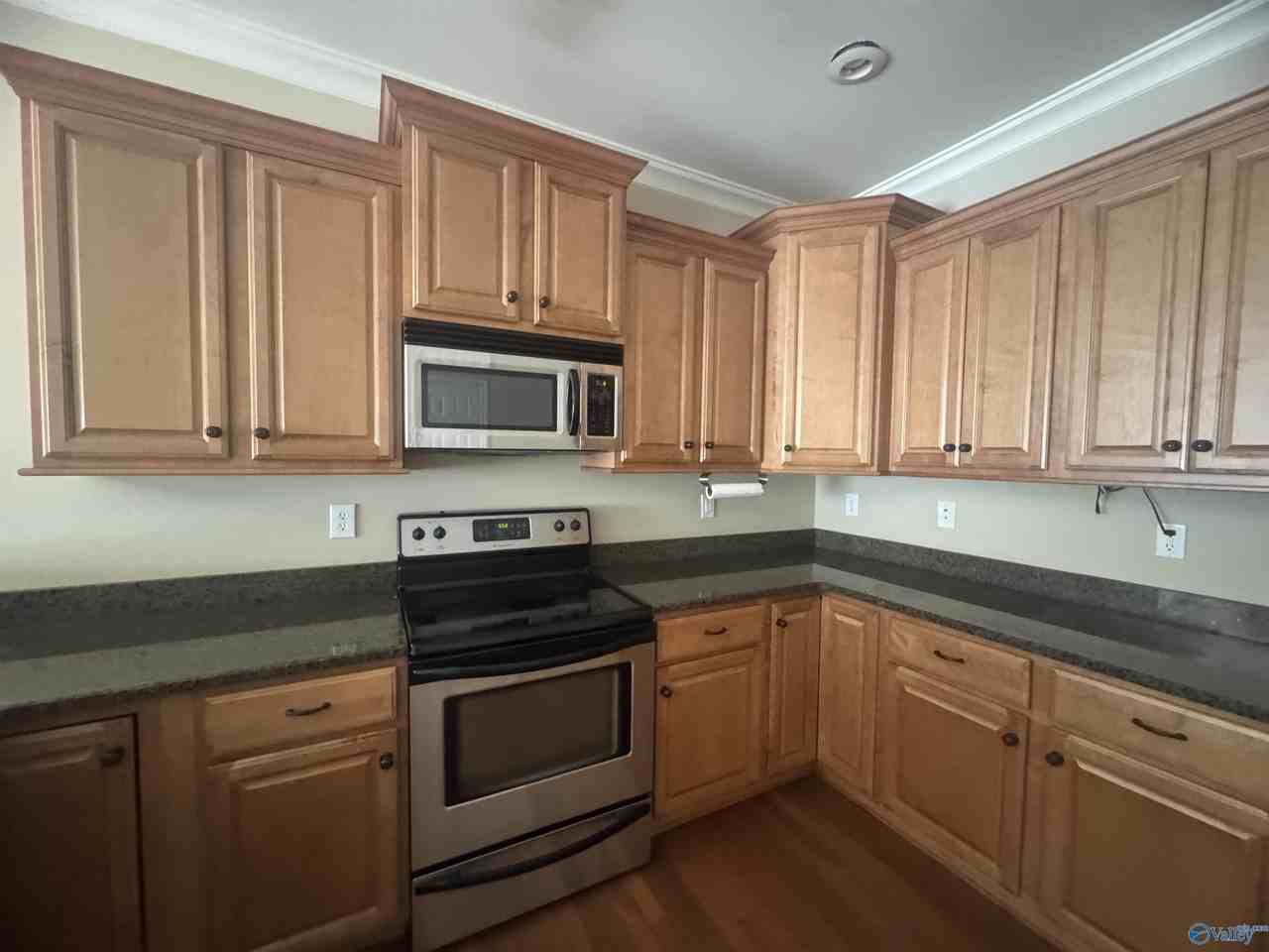 208 Treetop Dr Se - Photo 7 of 22