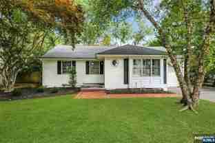 12 Leoson Pkwy - Photo 1 of 1