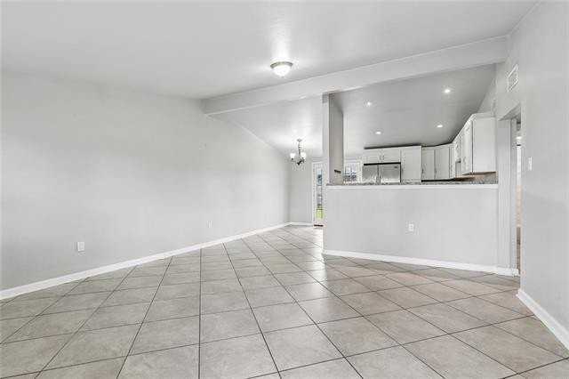 312 Lynnette Dr - Photo 4 of 11